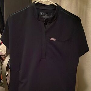 FIGS women’s limited edition scrub top Navy size XS